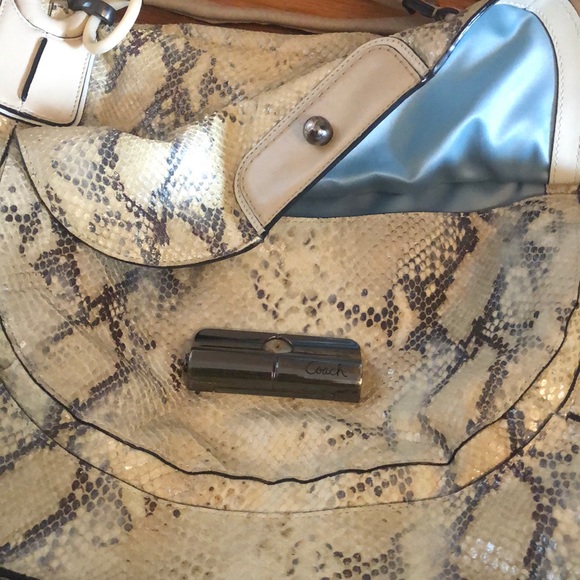 Large Coach embossed python handbag - Picture 7 of 7